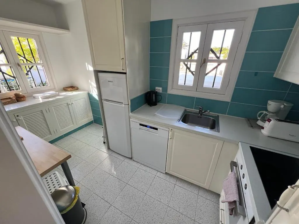 Bungalow Casa Dubai - Private Anlage Am Meer/Pool Playa Honda  Spain